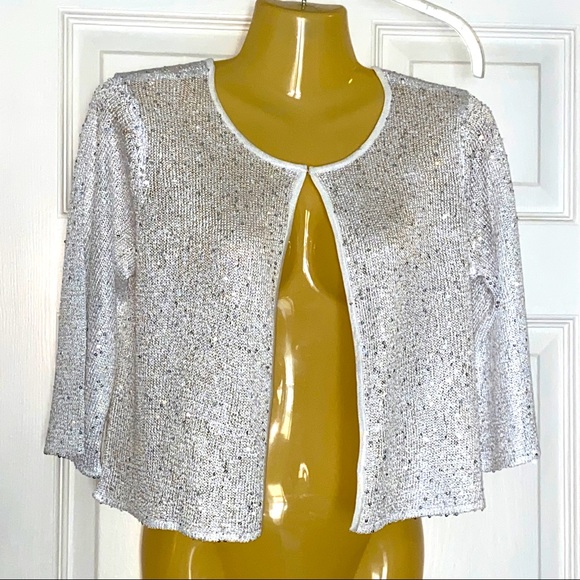 Alfani cropped cardigan w/ silver sequins Sz XS - Picture 2 of 6